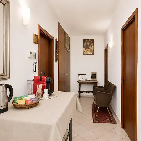 La Viola - A Due Passi Dal Mare, Centro Storico E Stazione 3* Senigallia