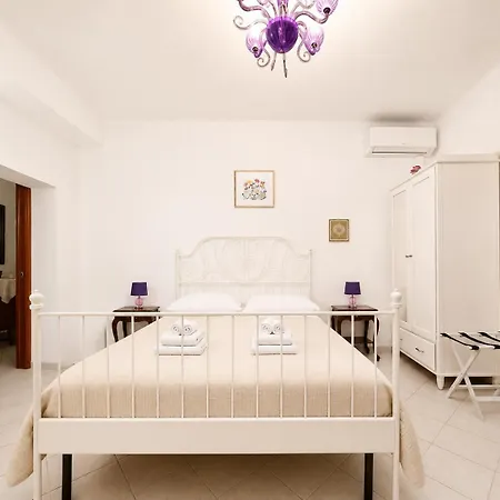 Bed & Breakfast La Viola - A Due Passi Dal Mare, Centro Storico E Stazione Senigallia